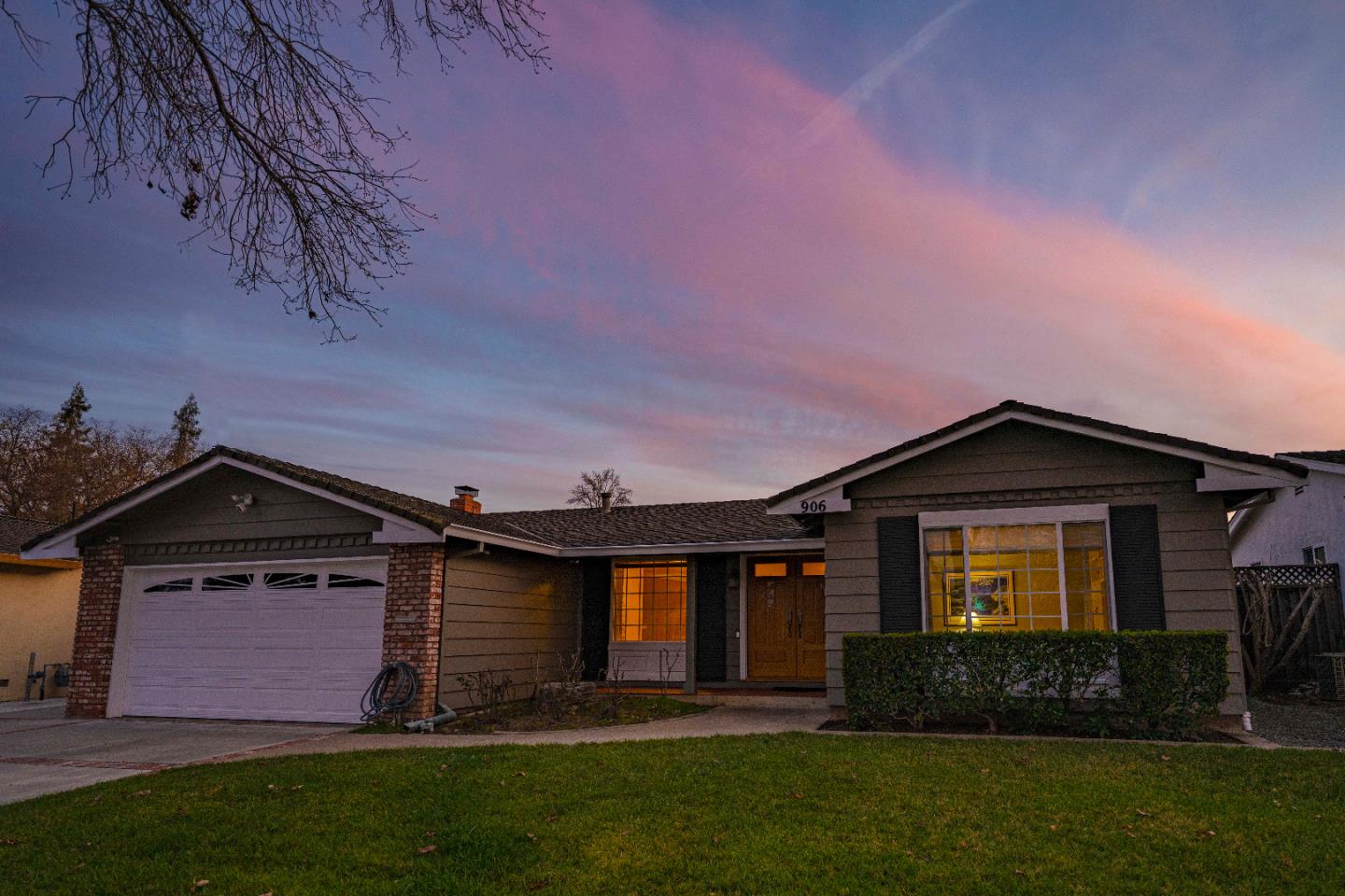 Detail Gallery Image 1 of 1 For 906 Lanewood Dr, San Jose,  CA 95125 - 4 Beds | 2 Baths