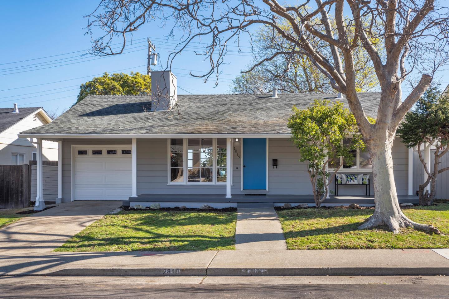 Detail Gallery Image 1 of 1 For 2819 Sunset Ter, San Mateo,  CA 94403 - 3 Beds | 1 Baths