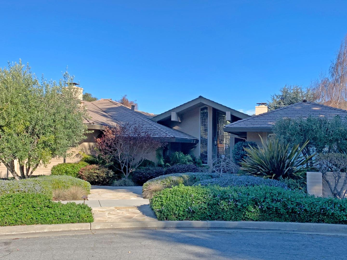 Detail Gallery Image 1 of 1 For 7075 Fairway Pl, Carmel Valley,  CA 93923 - 3 Beds | 3 Baths