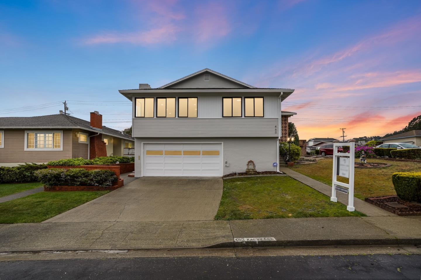 Detail Gallery Image 1 of 1 For 460 Valverde Dr, South San Francisco,  CA 94080 - 3 Beds | 2 Baths