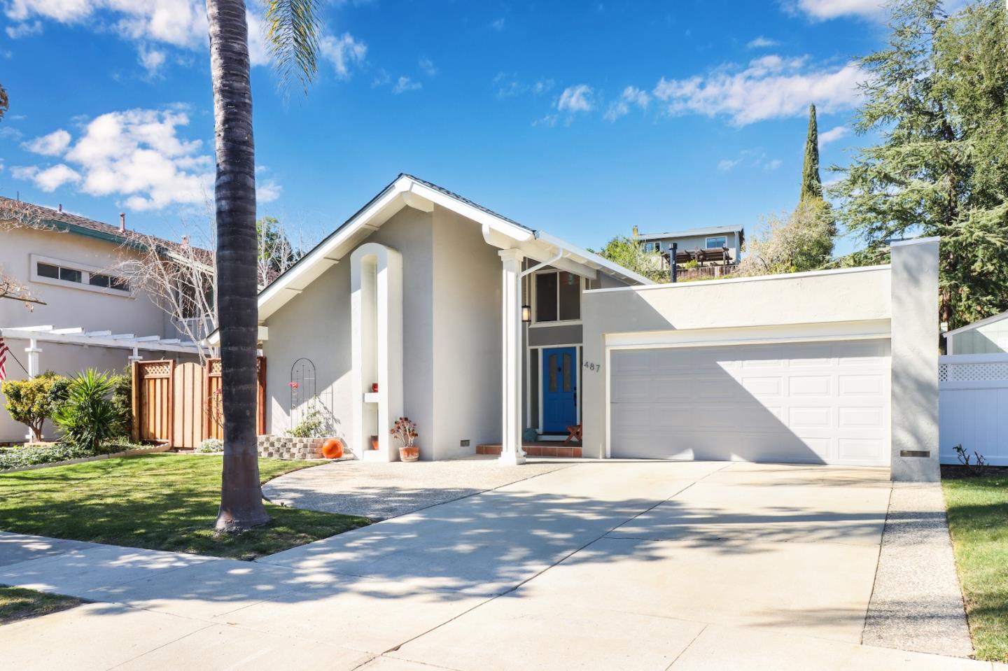 Detail Gallery Image 1 of 1 For 487 Los Pinos Way, San Jose,  CA 95123 - 3 Beds | 2 Baths