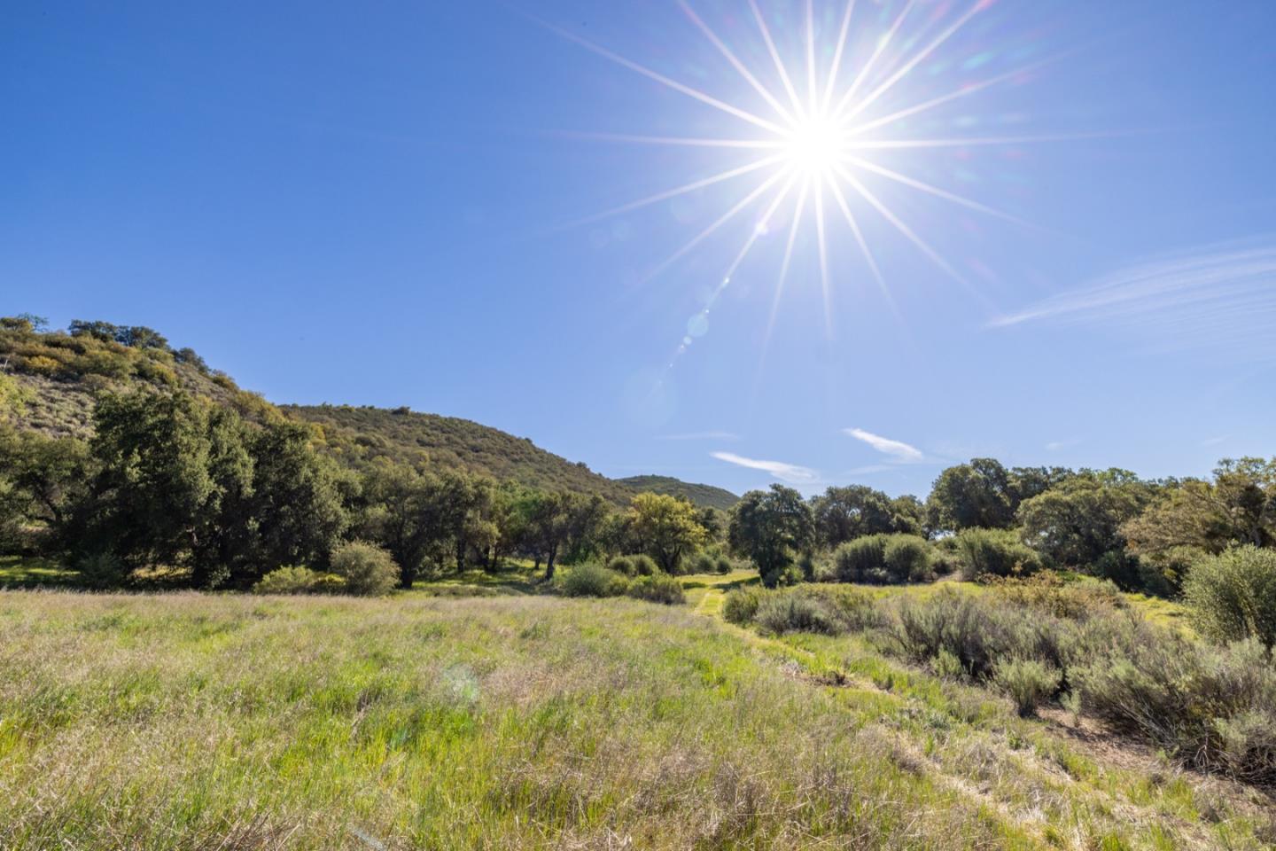 Detail Gallery Image 3 of 46 For 43515 Carmel Valley Rd, Greenfield,  CA 93927 - – Beds | – Baths