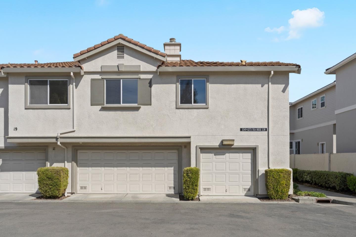 Detail Gallery Image 1 of 1 For 1249 Tea Rose Cir, San Jose,  CA 95131 - 2 Beds | 2 Baths