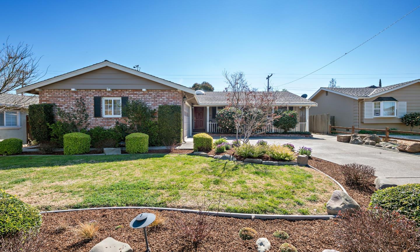 Detail Gallery Image 1 of 1 For 4966 Harmony Way, San Jose,  CA 95130 - 3 Beds | 2 Baths