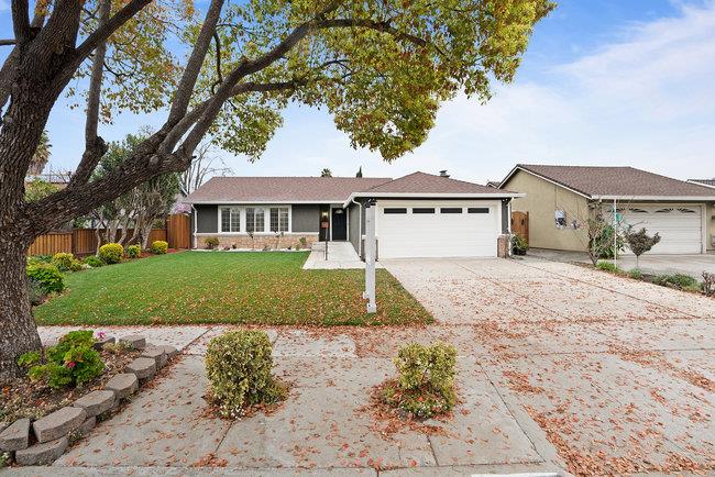 Detail Gallery Image 1 of 1 For 5932 Mabie Ct, San Jose,  CA 95123 - 4 Beds | 2 Baths