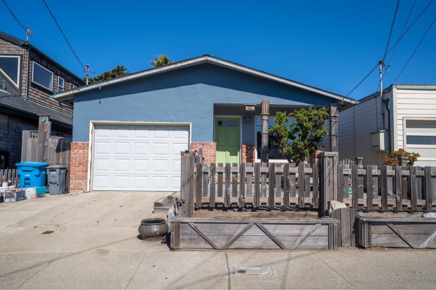 Detail Gallery Image 1 of 1 For 43 San Jose Ave, Pacifica,  CA 94044 - 2 Beds | 1 Baths