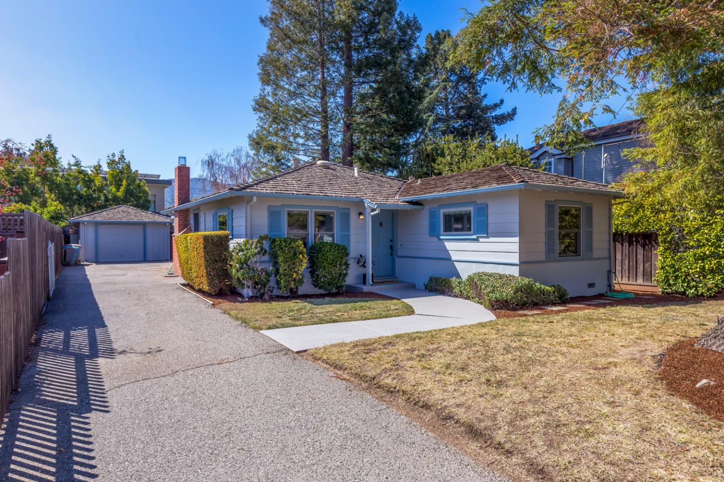 Detail Gallery Image 1 of 1 For 1638 Corte via, Los Altos,  CA 94024 - 2 Beds | 1 Baths