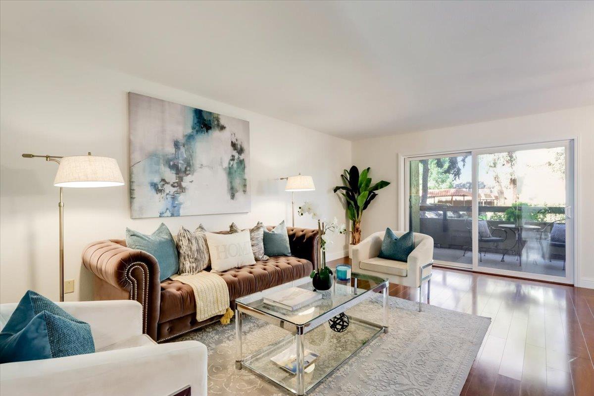 Detail Gallery Image 1 of 1 For 289 Tradewinds Dr #3,  San Jose,  CA 95123 - 2 Beds | 1 Baths