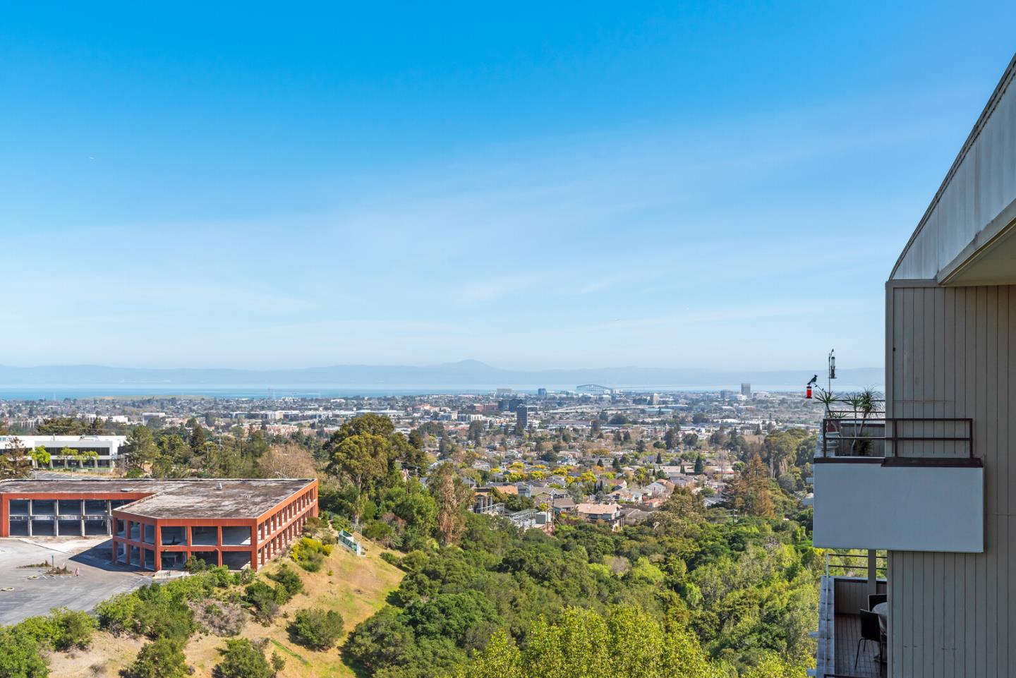 Detail Gallery Image 1 of 1 For 10 Scenic Way #310,  San Mateo,  CA 94403 - 2 Beds | 2 Baths