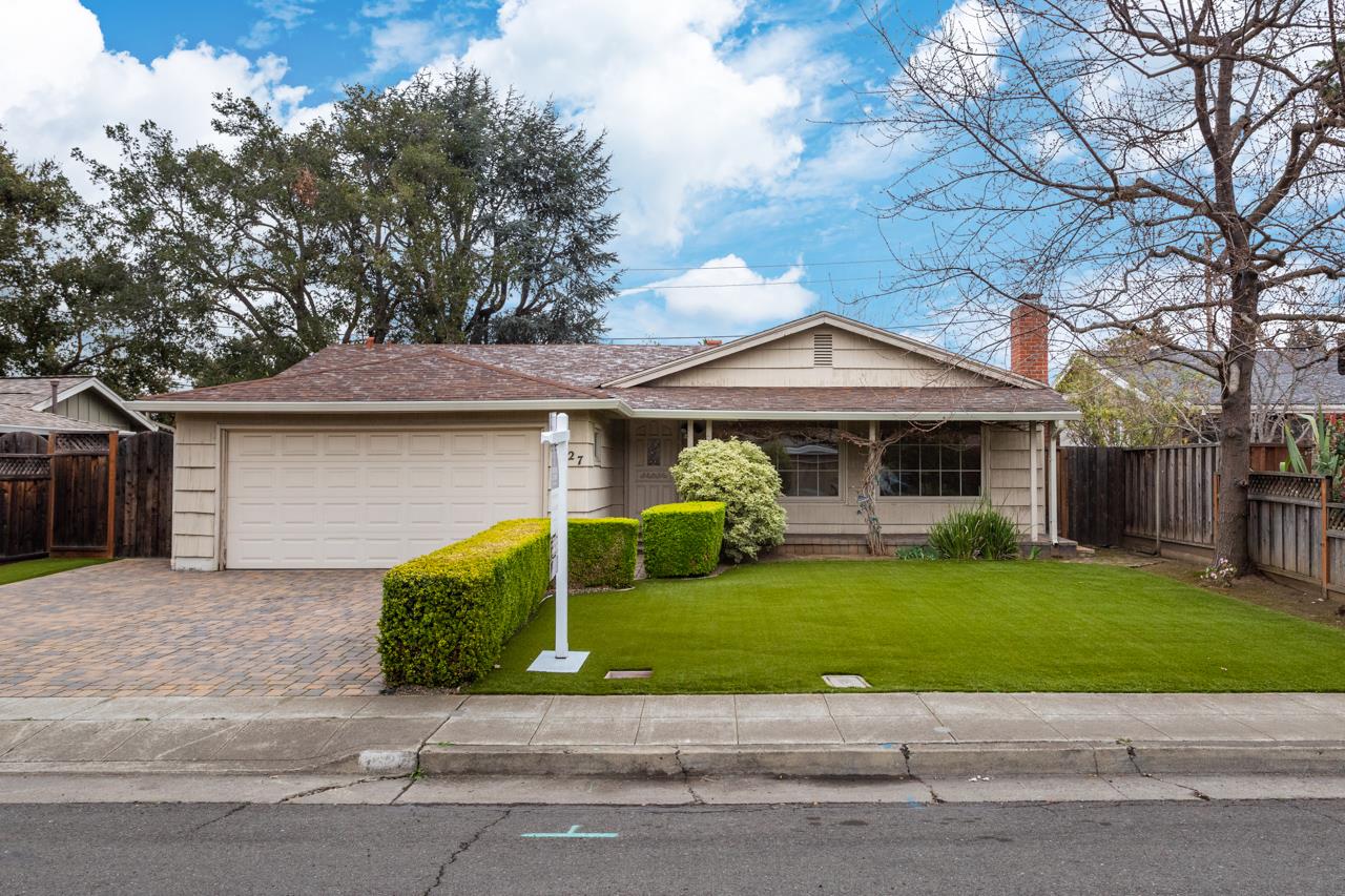 Detail Gallery Image 1 of 1 For 1627 Miramonte Ave, Mountain View,  CA 94040 - 4 Beds | 2/1 Baths