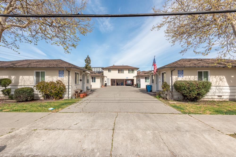 Detail Gallery Image 1 of 1 For 825-837 Adams St, Redwood City,  CA 94061 - – Beds | – Baths