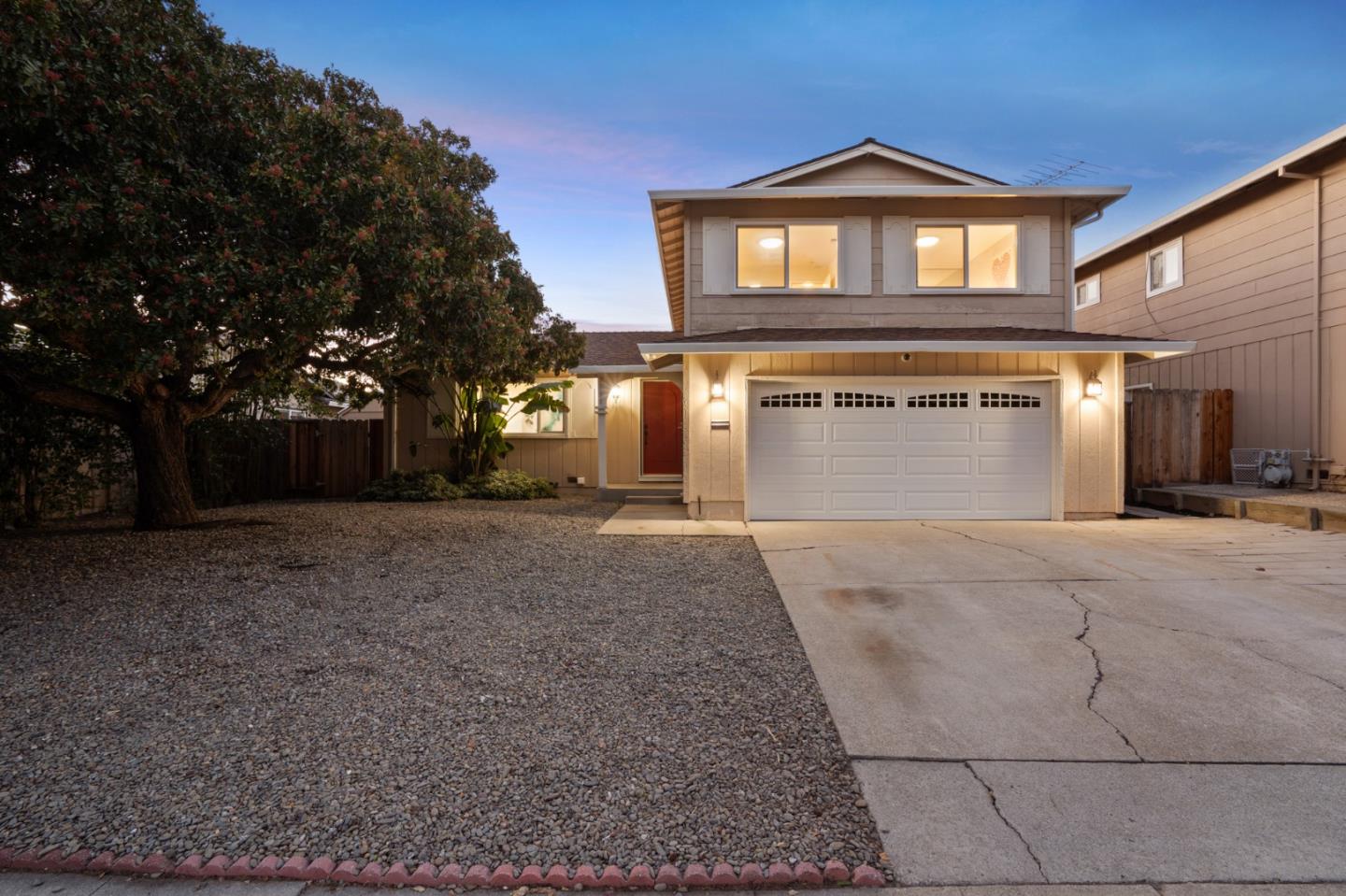 Detail Gallery Image 1 of 1 For 3231 Cropley Ave, San Jose,  CA 95132 - 3 Beds | 2/1 Baths