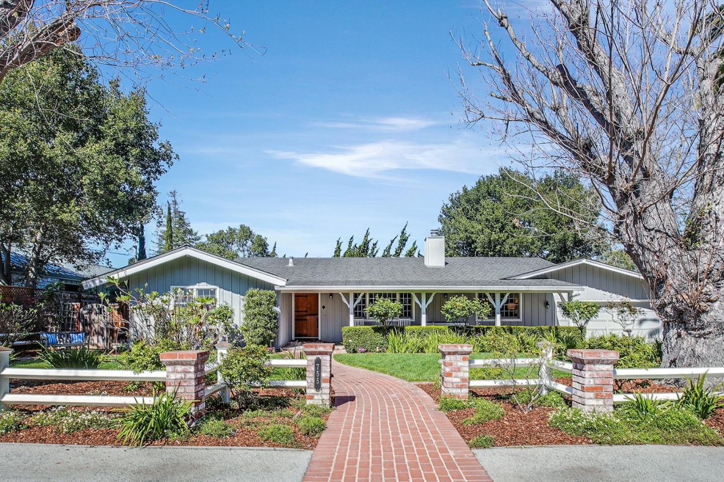 Detail Gallery Image 1 of 1 For 755 Arroyo Rd, Los Altos,  CA 94024 - 5 Beds | 4 Baths