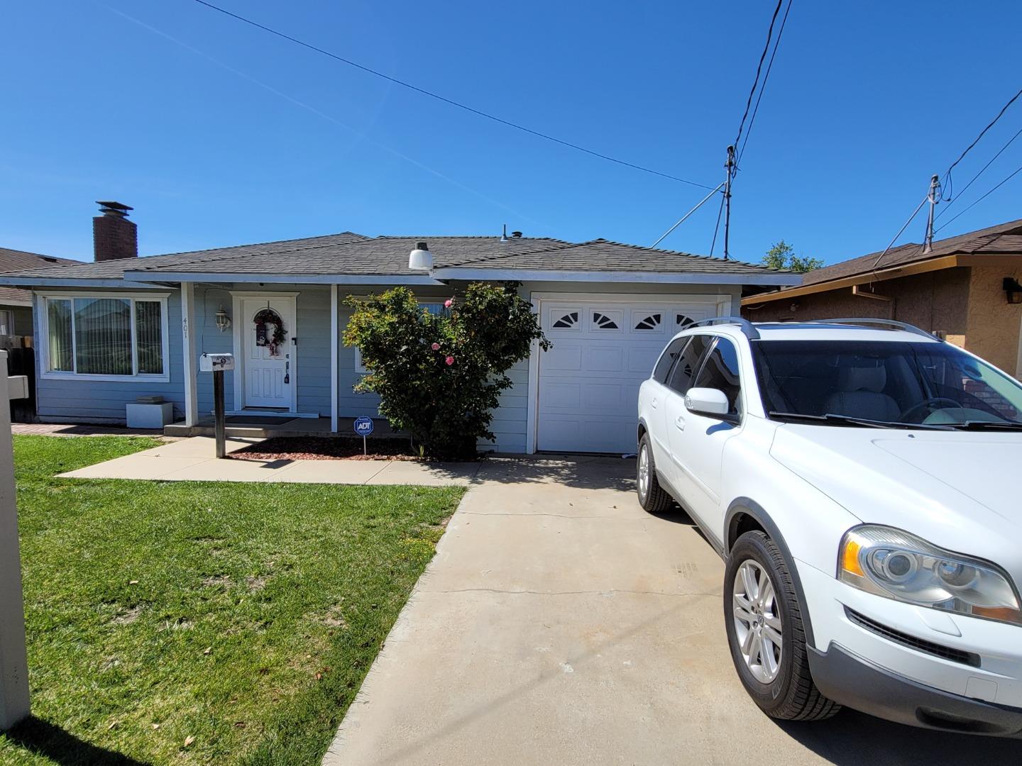 Detail Gallery Image 1 of 1 For 401 3rd St, Soledad,  CA 93960 - 4 Beds | 2 Baths