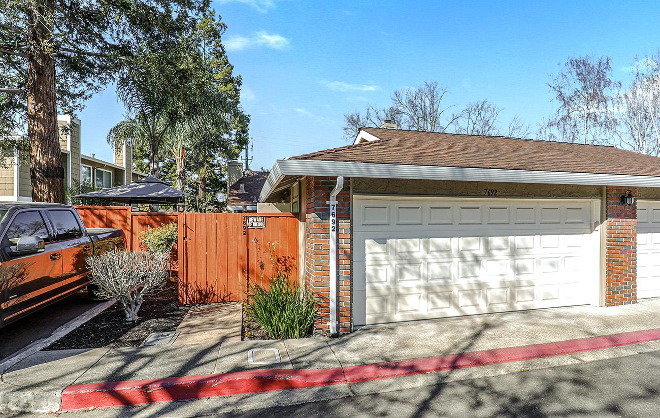 Detail Gallery Image 1 of 1 For 7692 Arbor Creek Cir, Dublin,  CA 94568 - 2 Beds | 2 Baths