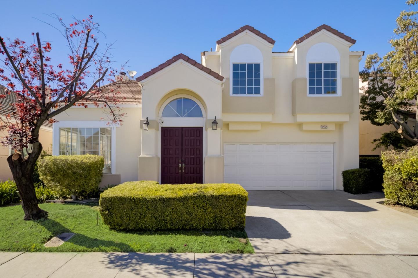 Detail Gallery Image 1 of 1 For 34325 Eucalyptus Ter, Fremont,  CA 94555 - 4 Beds | 2/1 Baths