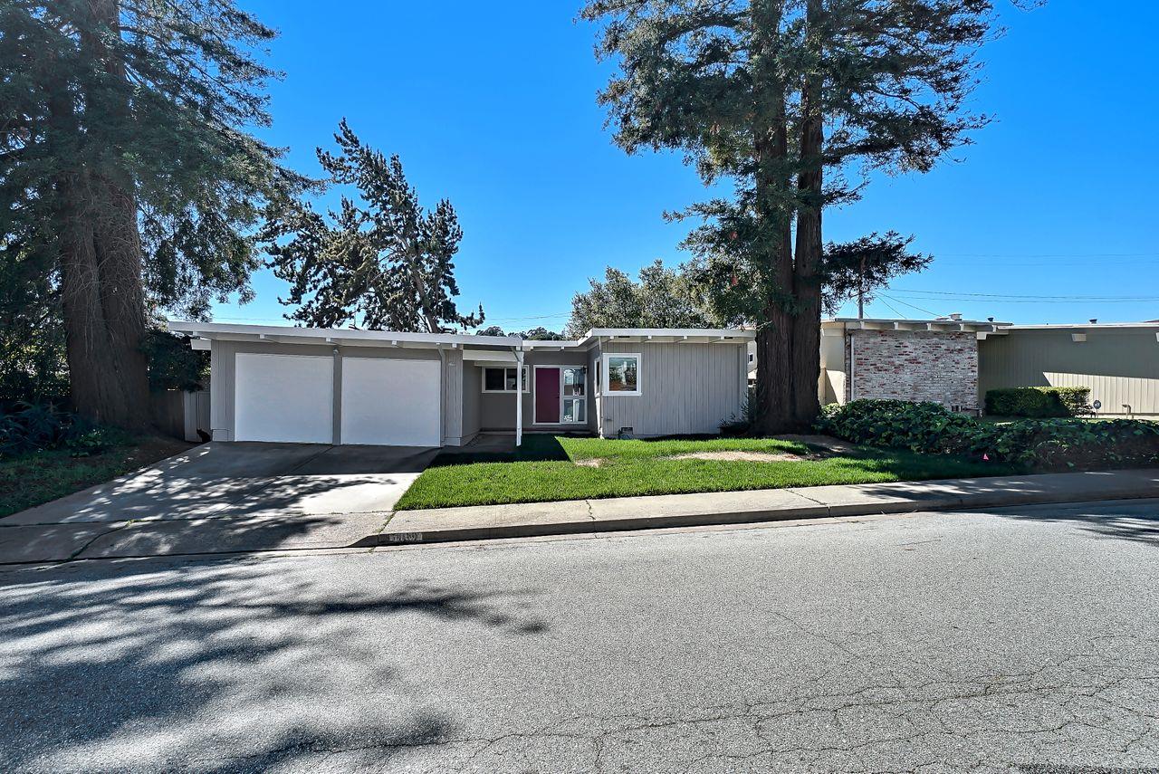 Detail Gallery Image 1 of 1 For 1109 Elmwood Dr, Millbrae,  CA 94030 - 3 Beds | 2 Baths