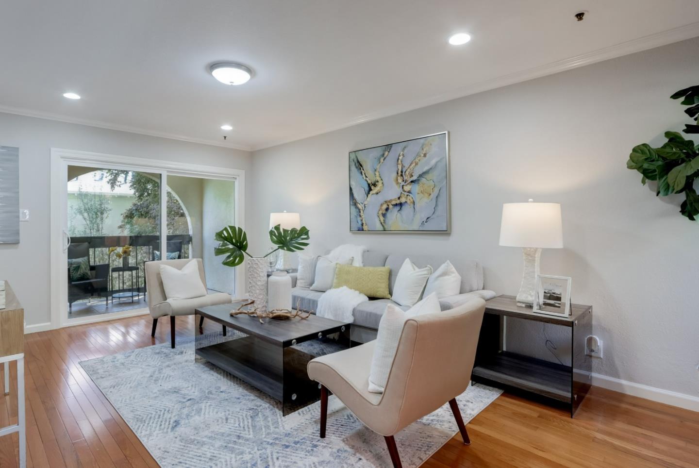 Detail Gallery Image 1 of 1 For 1 Elm St #110,  San Carlos,  CA 94070 - 2 Beds | 2/1 Baths