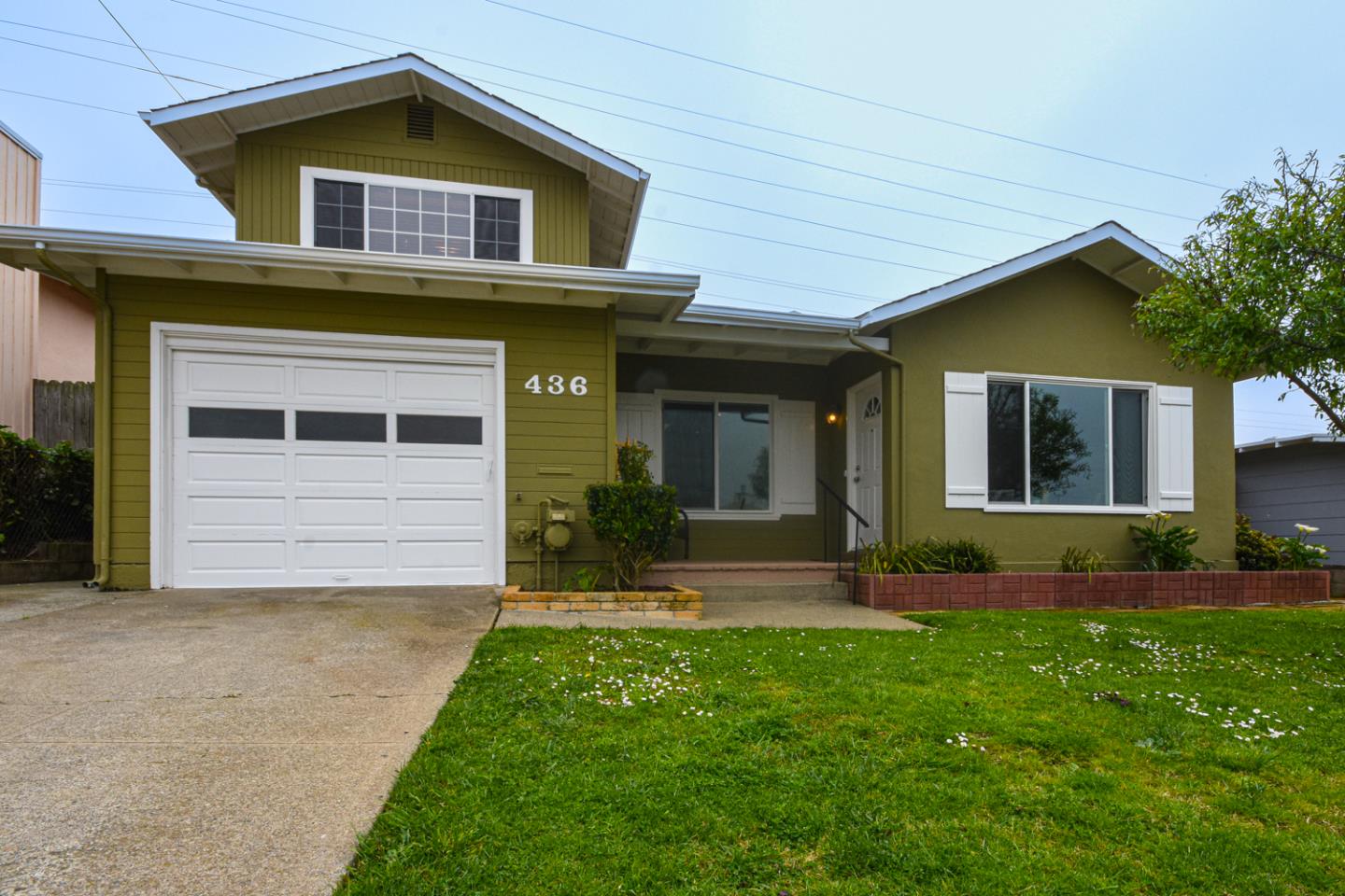 Detail Gallery Image 1 of 1 For 436 Ferndale Ave, South San Francisco,  CA 94080 - 5 Beds | 2 Baths