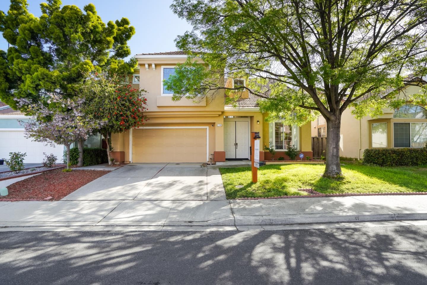 Detail Gallery Image 1 of 1 For 1190 Seaside Way, Milpitas,  CA 95035 - 3 Beds | 2/1 Baths