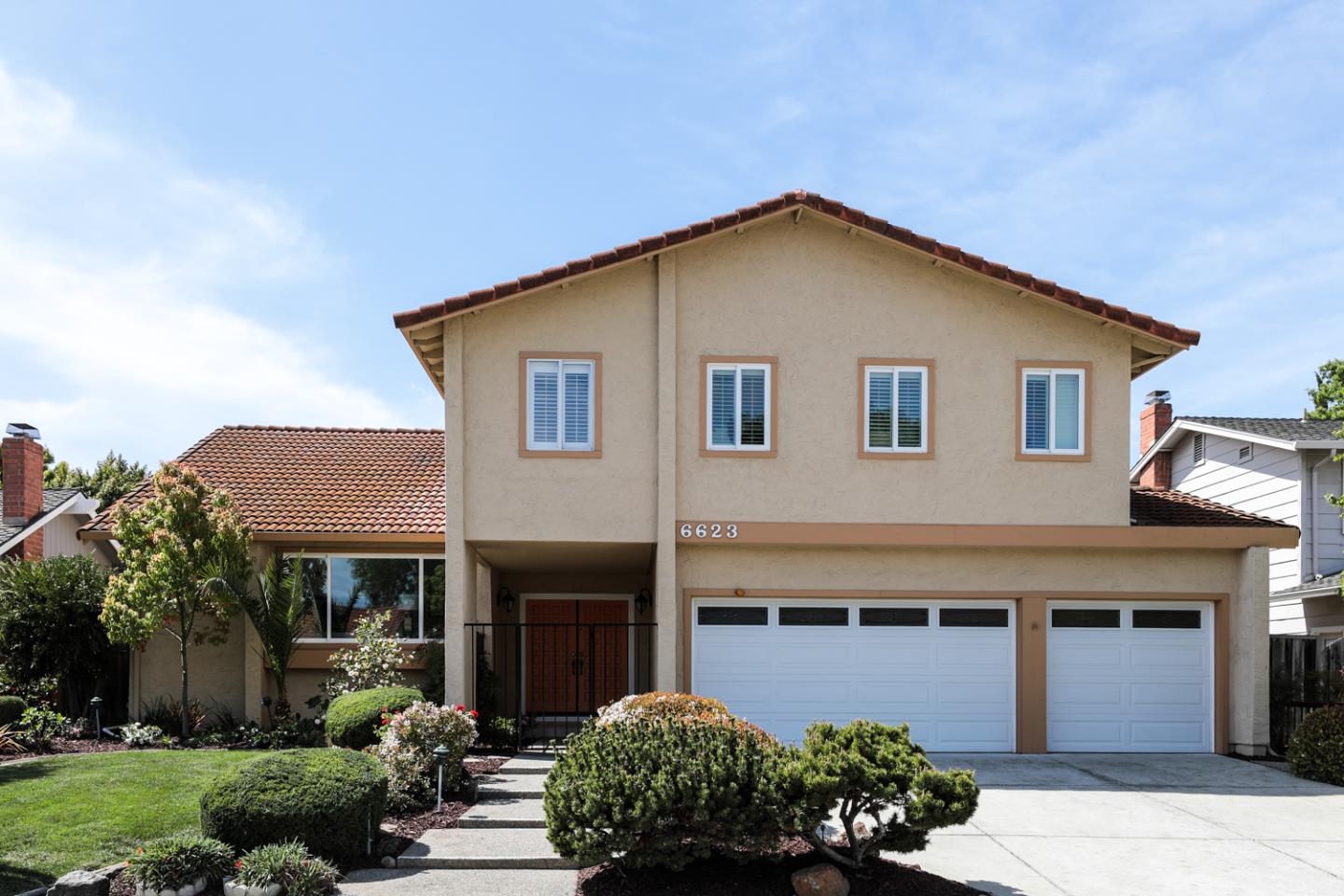 Detail Gallery Image 1 of 1 For 6623 Barnsdale Ct, San Jose,  CA 95120 - 5 Beds | 3 Baths