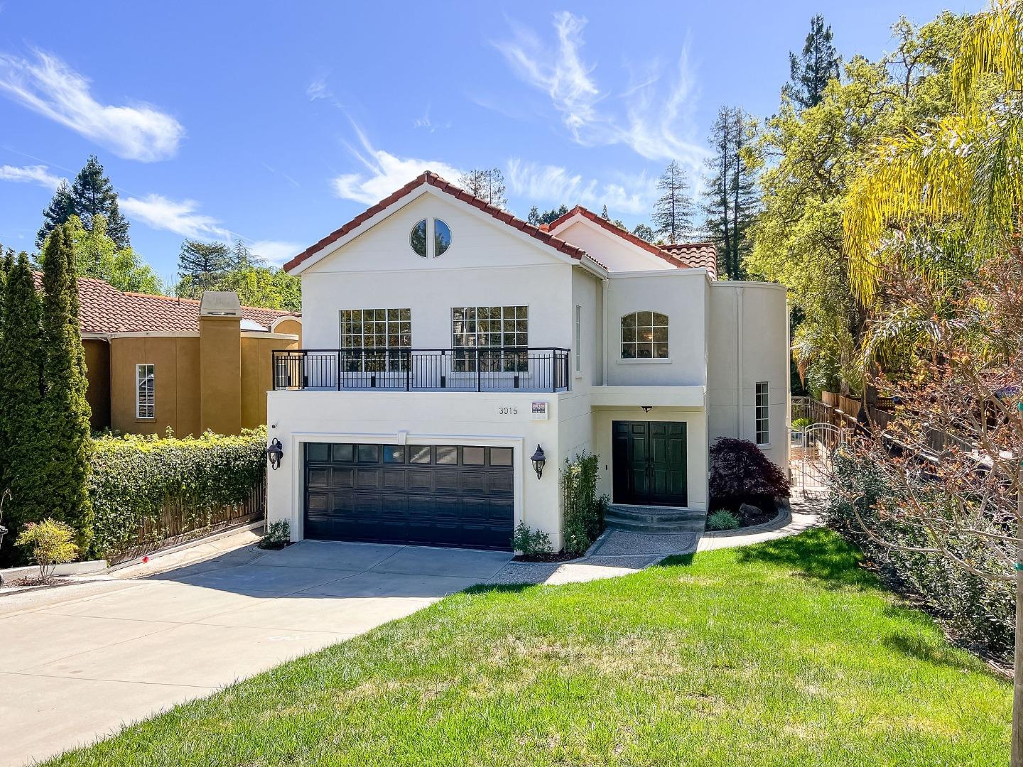 Detail Gallery Image 1 of 1 For 3015 Oak Knoll Dr, Redwood City,  CA 94062 - 4 Beds | 2/1 Baths