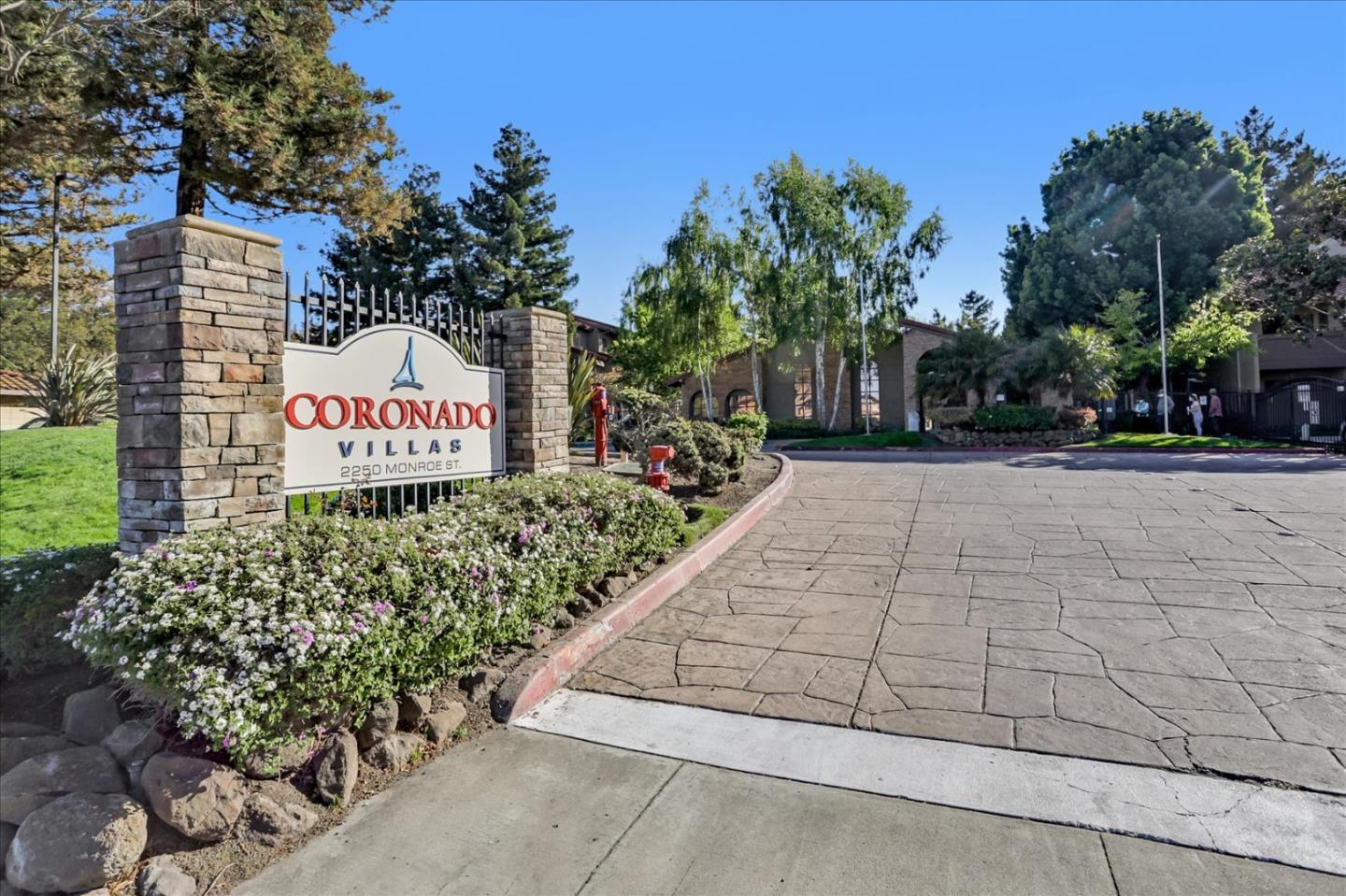 Detail Gallery Image 1 of 1 For 2250 Monroe St #312,  Santa Clara,  CA 95050 - 2 Beds | 2 Baths