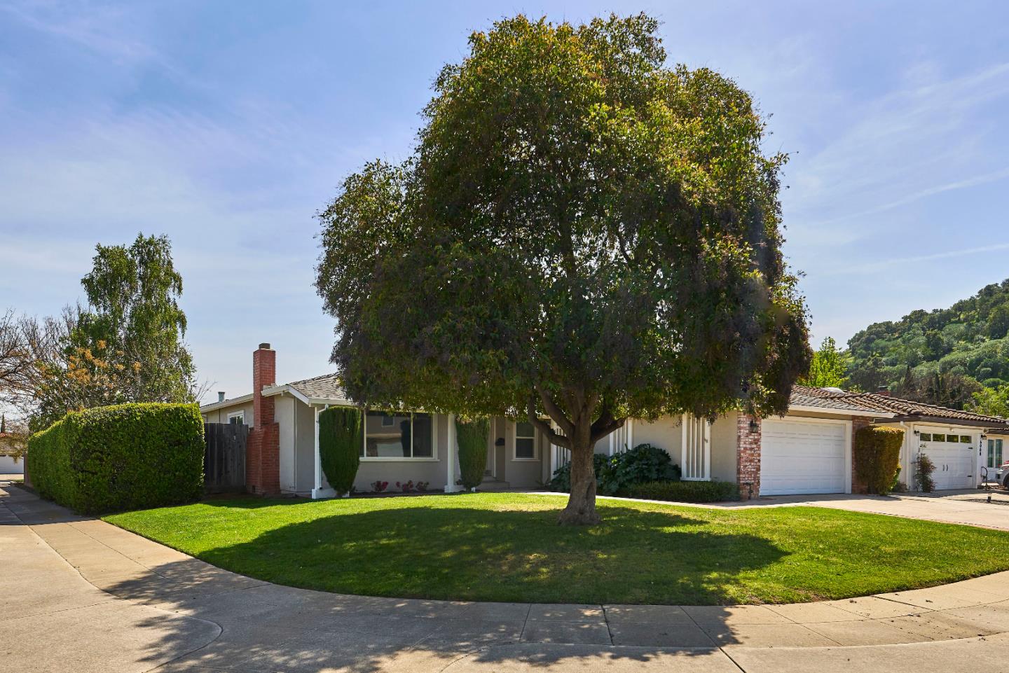 Detail Gallery Image 1 of 1 For 6004 Susan Ct, San Jose,  CA 95123 - 4 Beds | 2 Baths