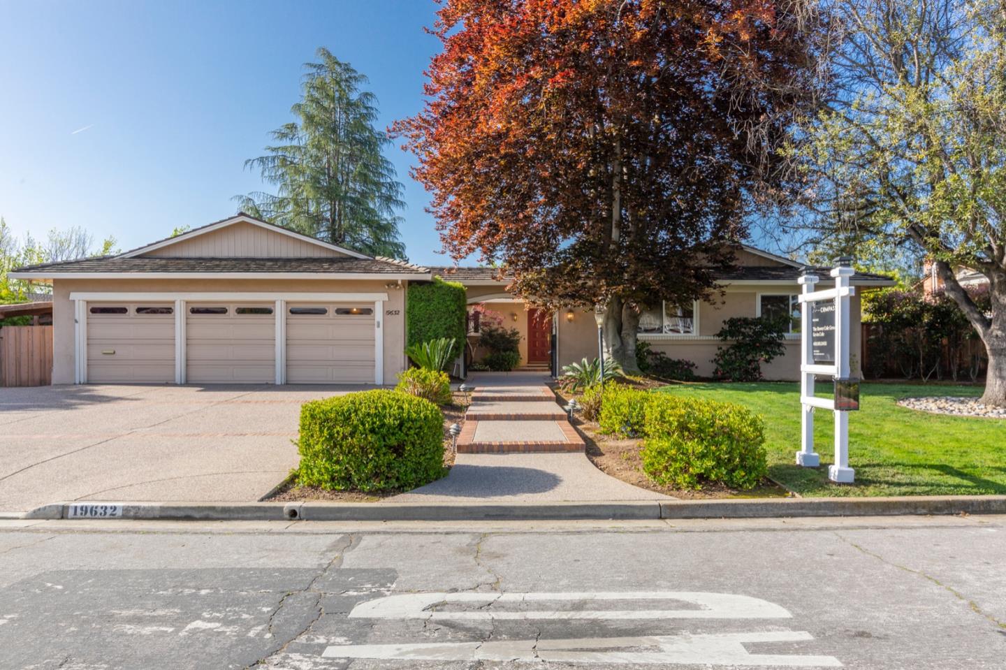 Detail Gallery Image 1 of 1 For 19632 Northampton Dr, Saratoga,  CA 95070 - 4 Beds | 2/1 Baths