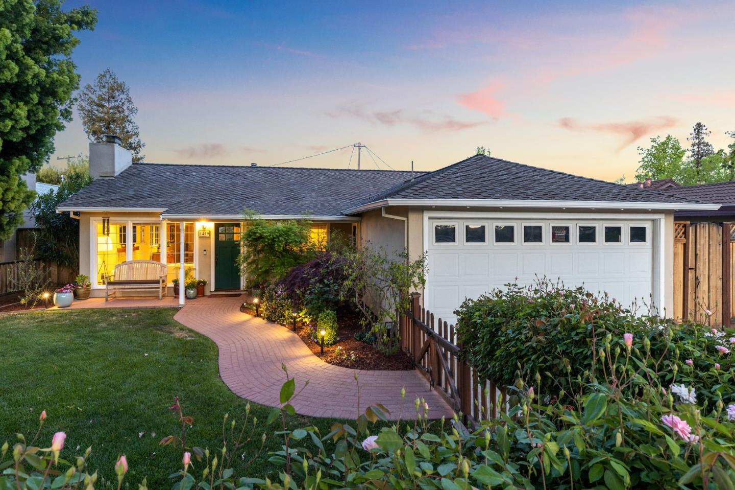 Detail Gallery Image 1 of 1 For 1459 Alameda De Las Pulgas, Redwood City,  CA 94061 - 3 Beds | 2 Baths