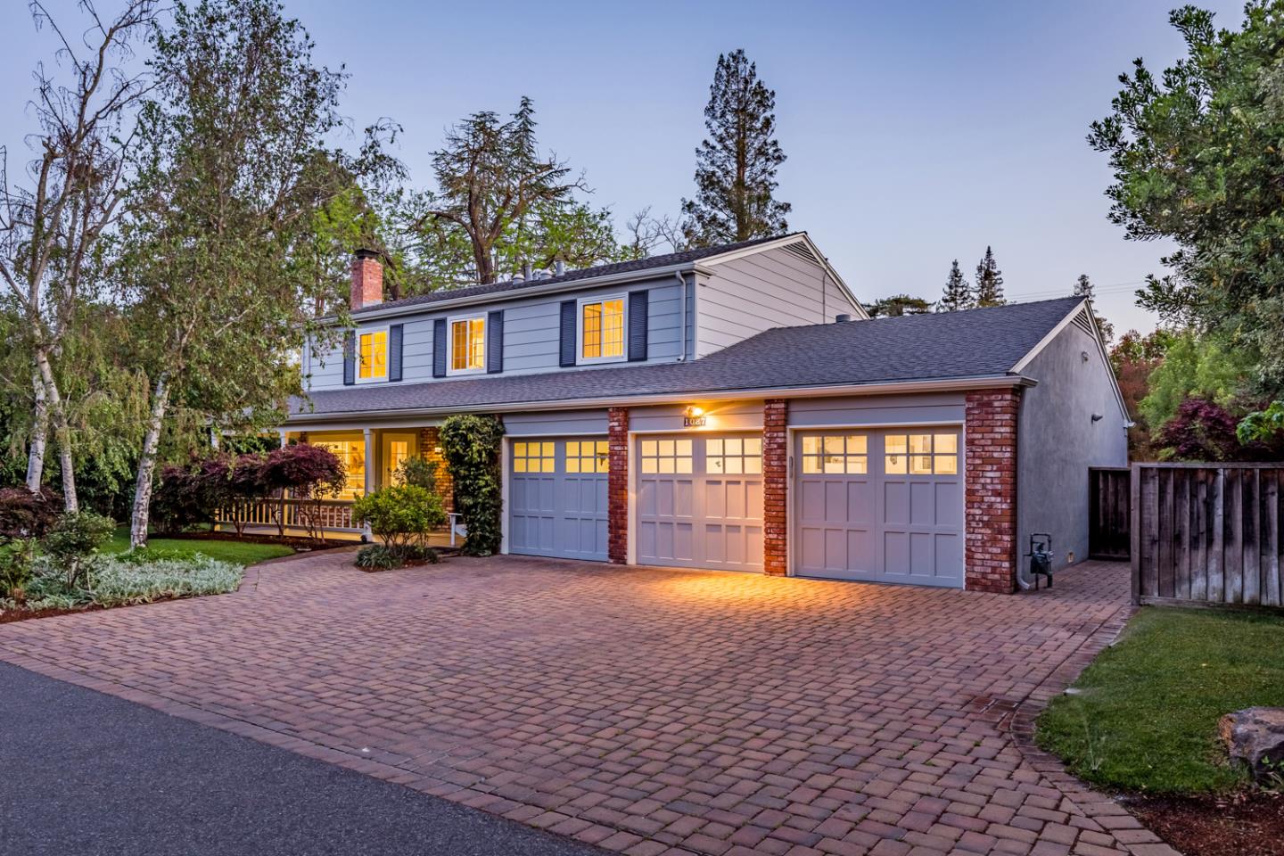 Detail Gallery Image 1 of 1 For 1087 Los Altos Ave, Los Altos,  CA 94022 - 5 Beds | 2/1 Baths