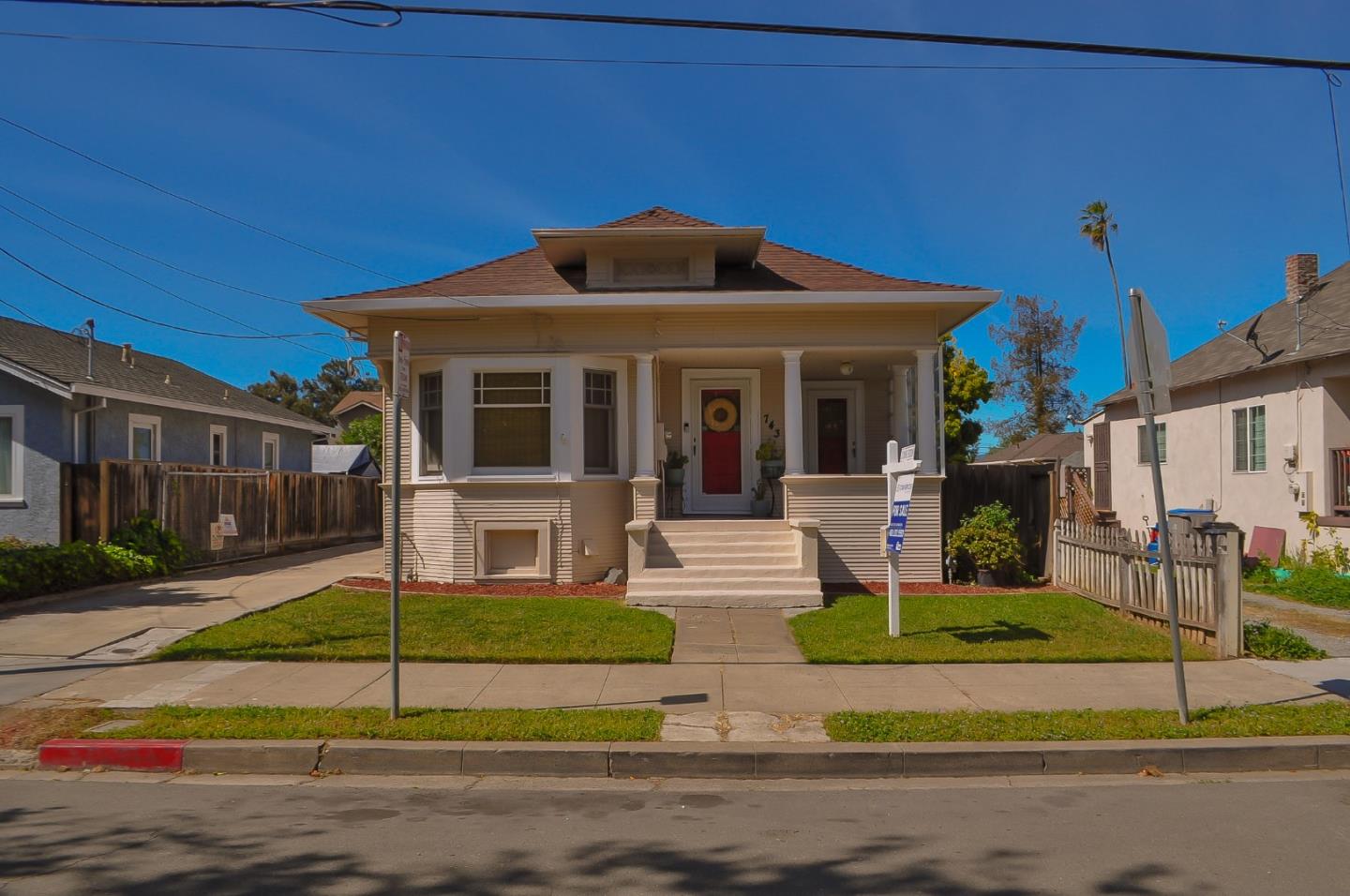 Detail Gallery Image 1 of 1 For 743 Locust St, San Jose,  CA 95110 - 2 Beds | 1 Baths