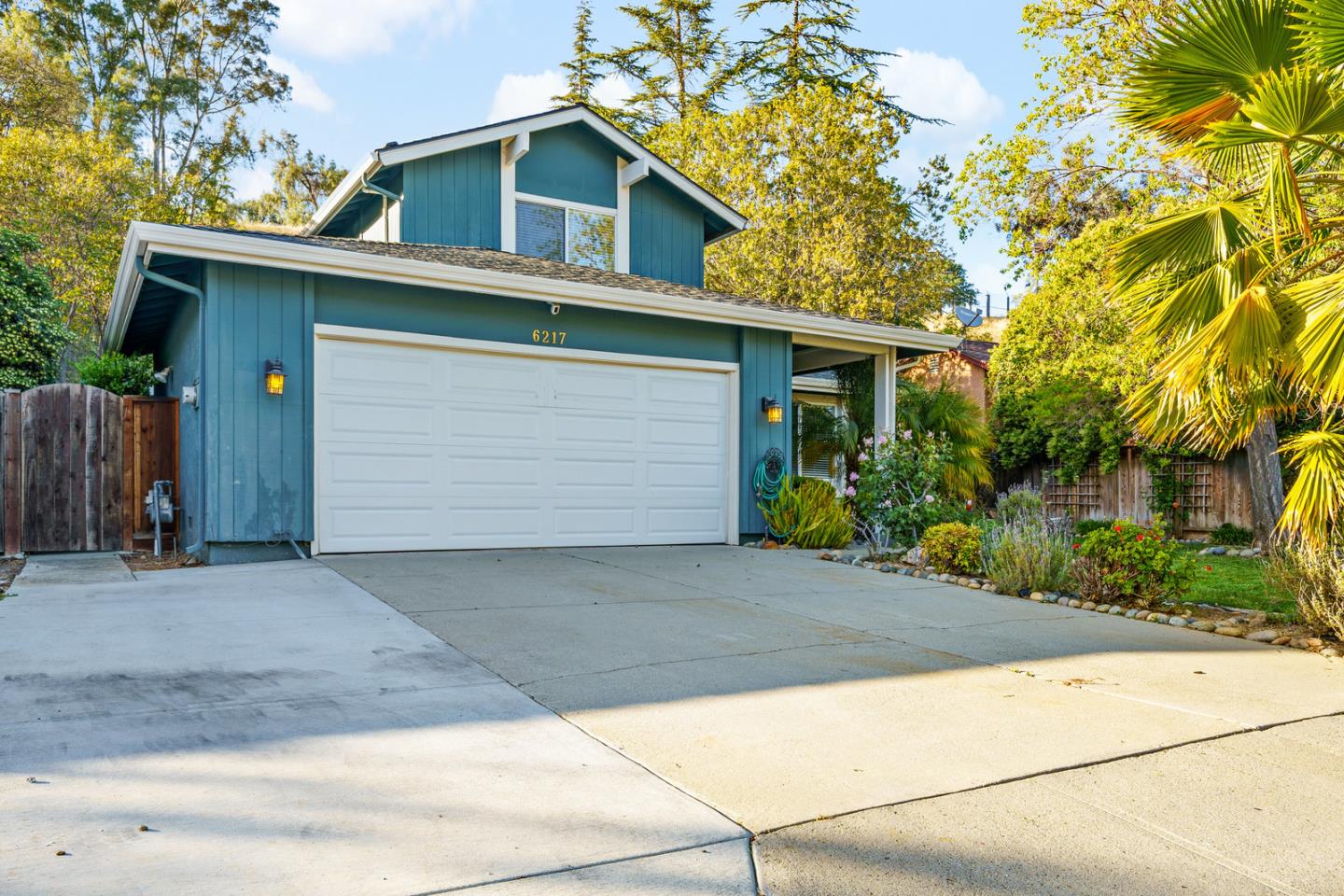 Detail Gallery Image 1 of 1 For 6217 Cahalan Ave, San Jose,  CA 95123 - 4 Beds | 2/1 Baths