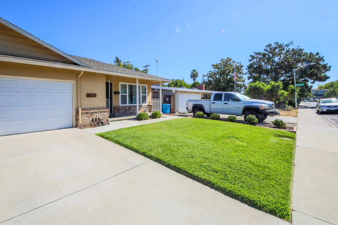 Detail Gallery Image 1 of 1 For 3515 Bennett Ave, Santa Clara,  CA 95051 - 2 Beds | 1 Baths