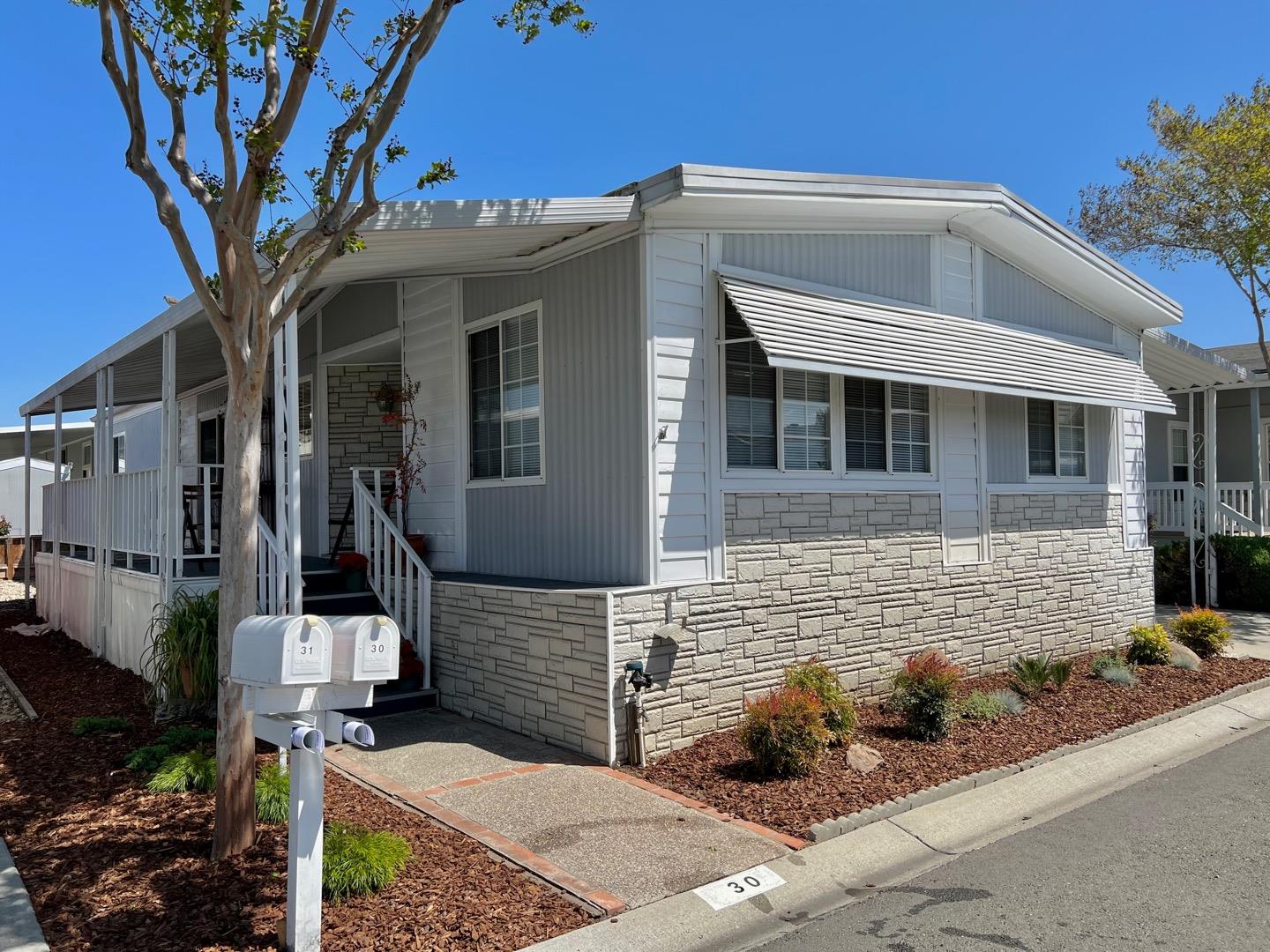 Detail Gallery Image 1 of 1 For 30 Timber Cove Drive #30,  Campbell,  CA 95008 - 2 Beds | 2 Baths