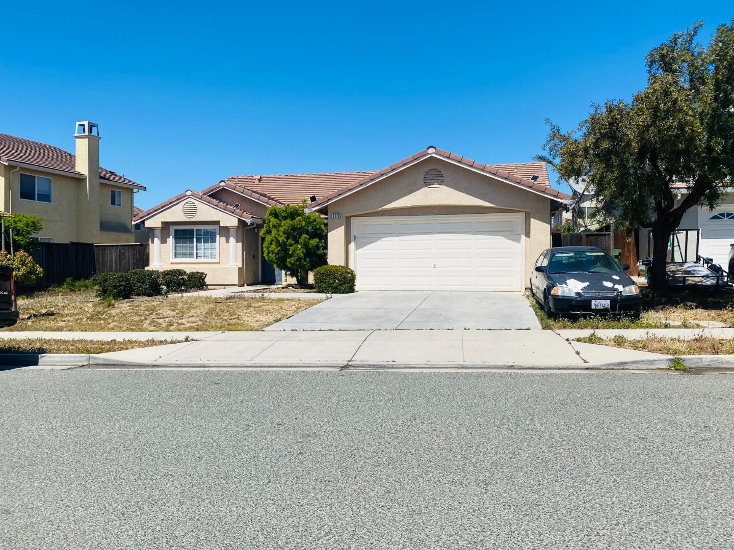 Detail Gallery Image 1 of 1 For 909 La Colina St, Soledad,  CA 93960 - 4 Beds | 2 Baths