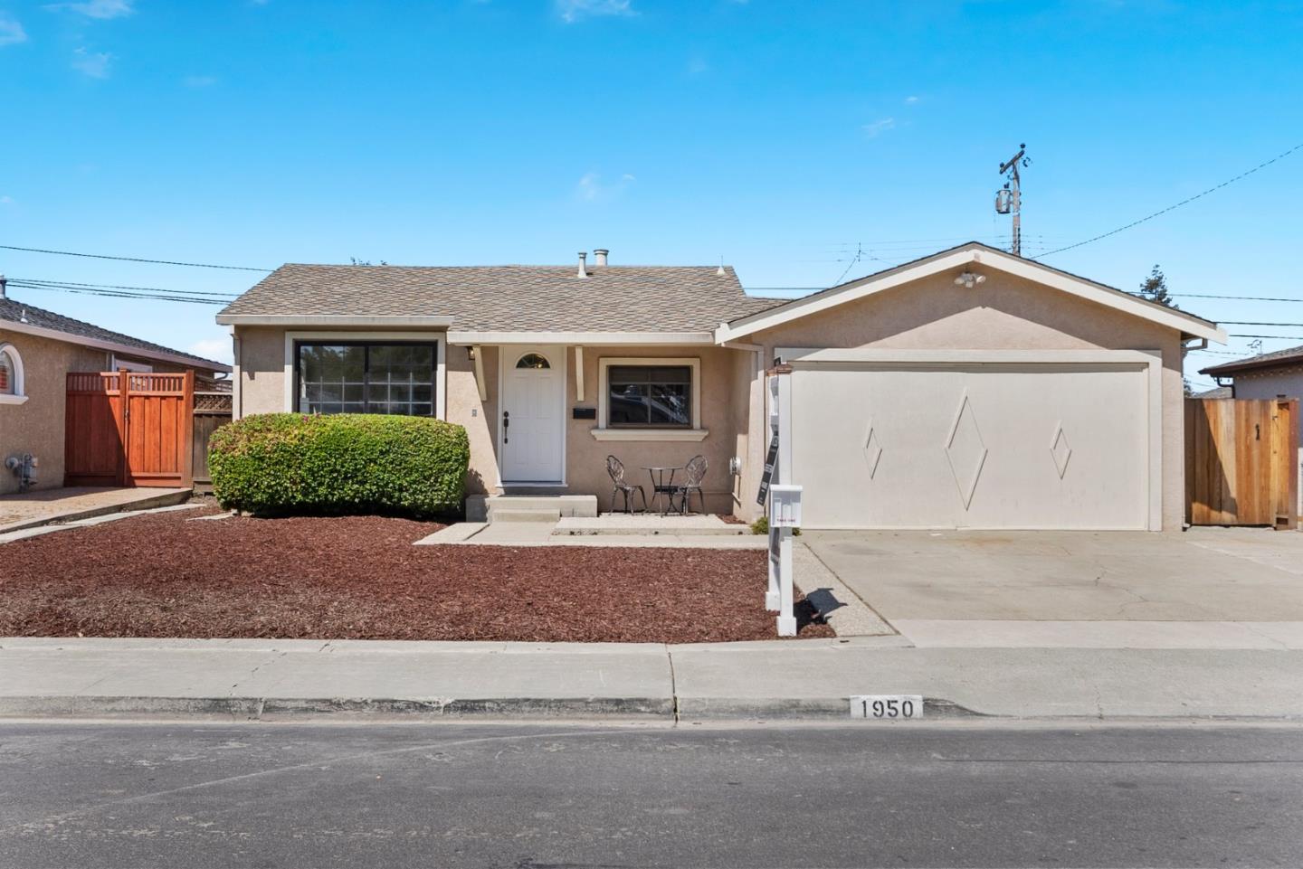 Detail Gallery Image 1 of 1 For 1950 Larsen Pl, Santa Clara,  CA 95051 - 4 Beds | 2 Baths