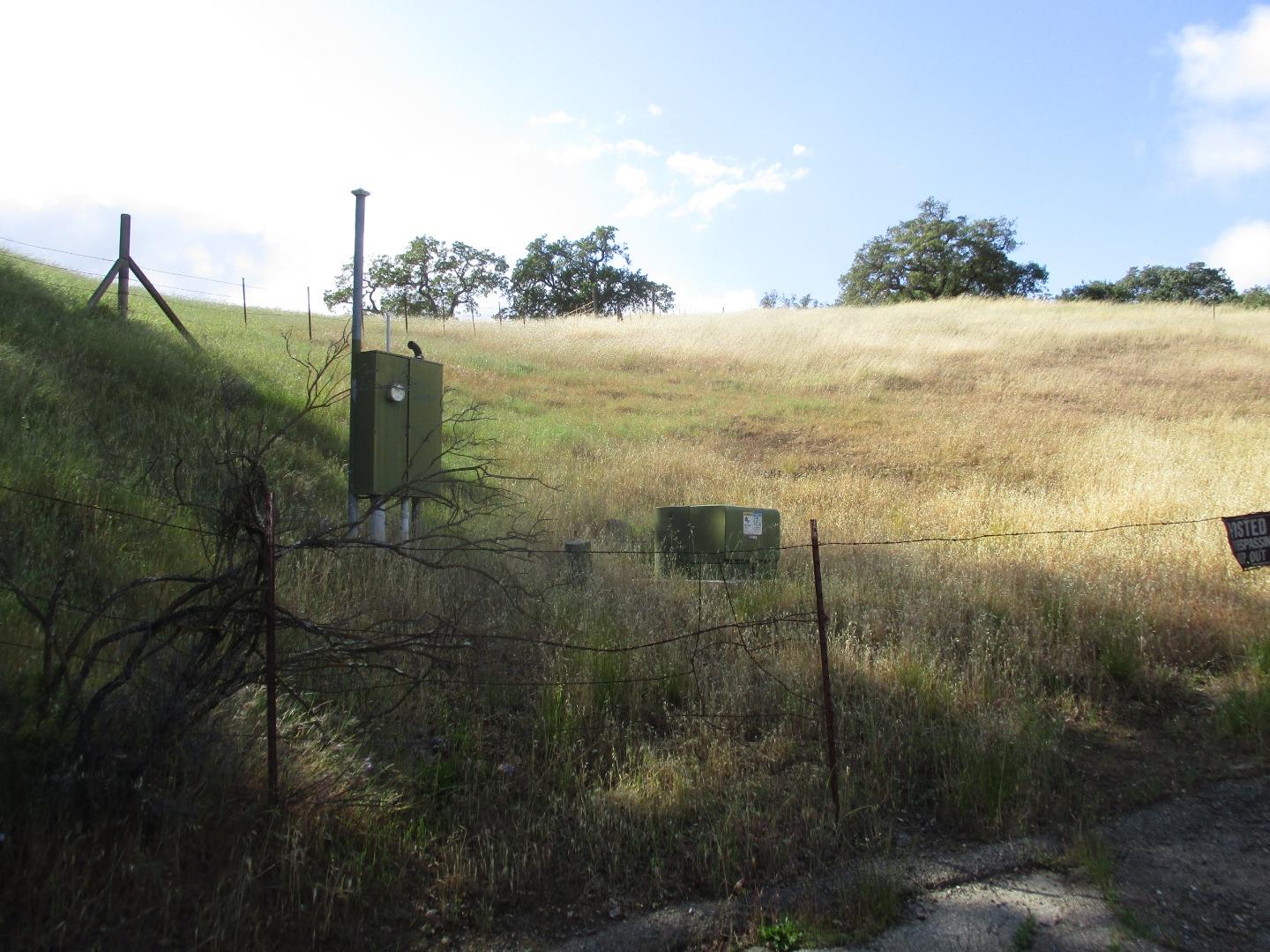 Detail Gallery Image 5 of 25 For 1935 Hayes Ln, San Martin,  CA 95046 - – Beds | – Baths