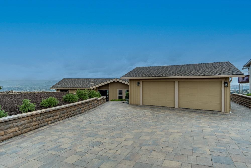 Detail Gallery Image 1 of 1 For 3315 Oakwood Ct, Morgan Hill,  CA 95037 - 4 Beds | 2/1 Baths