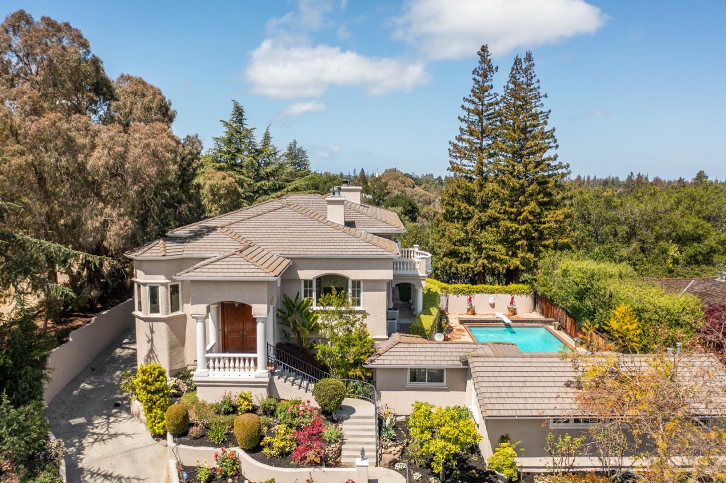 Detail Gallery Image 1 of 1 For 545 Valley View Dr, Los Altos,  CA 94024 - 4 Beds | 3/1 Baths