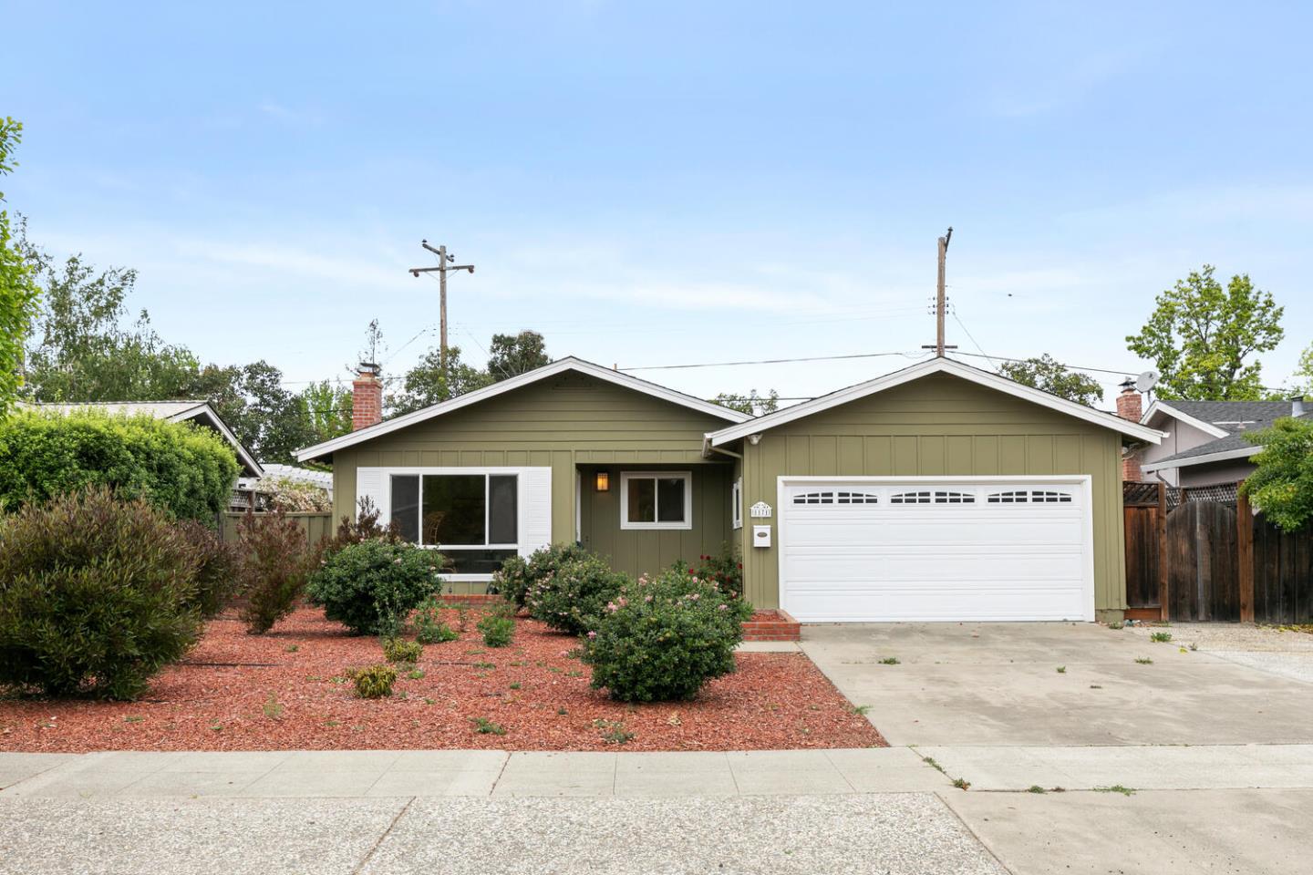 Detail Gallery Image 1 of 1 For 1171 Greenbriar Ave, San Jose,  CA 95128 - 3 Beds | 2 Baths