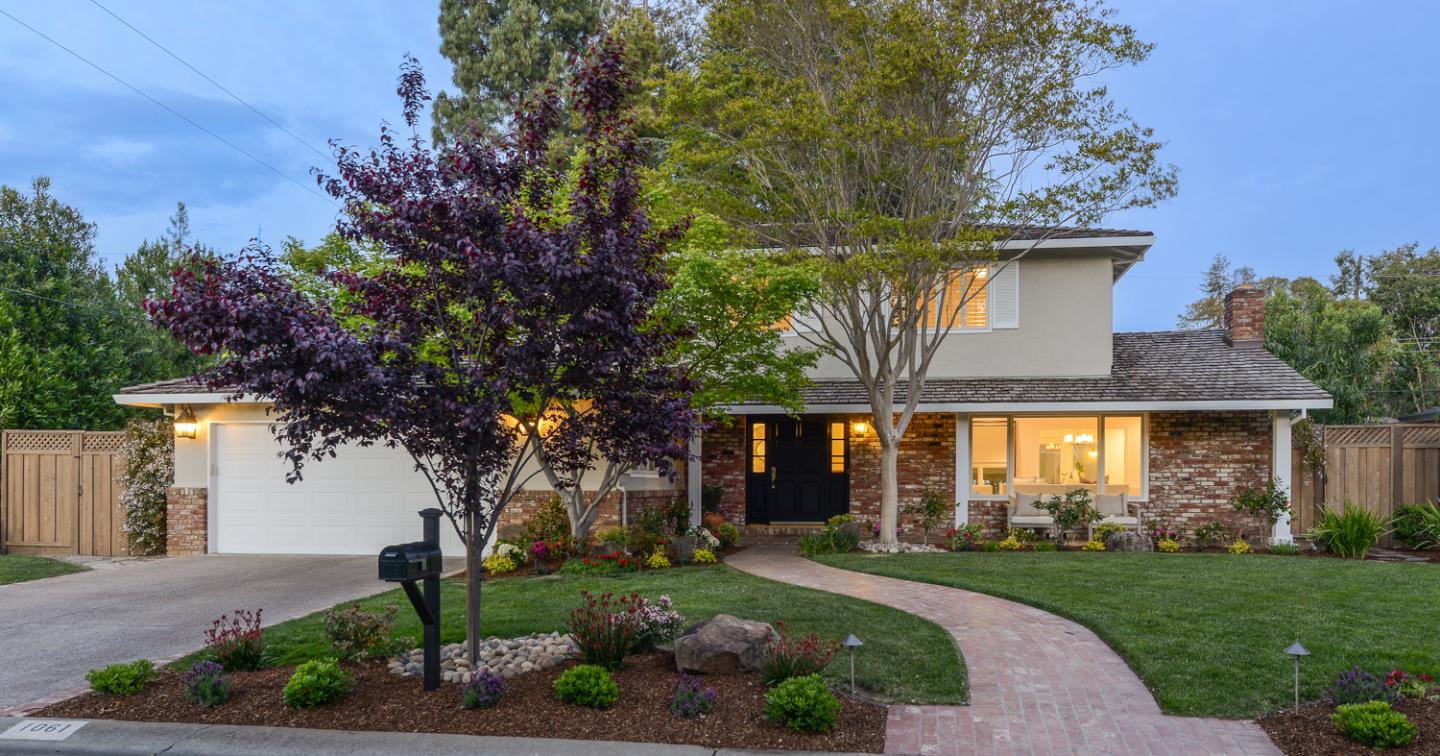 Detail Gallery Image 1 of 1 For 1061 via Del Pozo, Los Altos,  CA 94022 - 5 Beds | 2/1 Baths