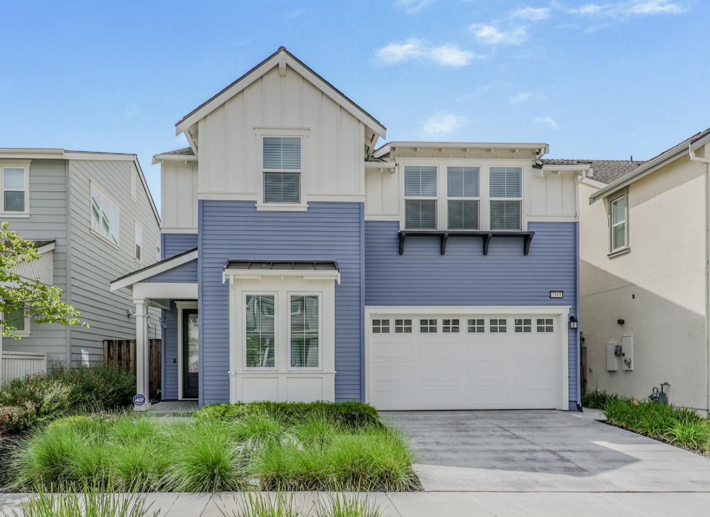 Detail Gallery Image 1 of 1 For 2103 Carbondale Cir, Dublin,  CA 94568 - 3 Beds | 3/1 Baths