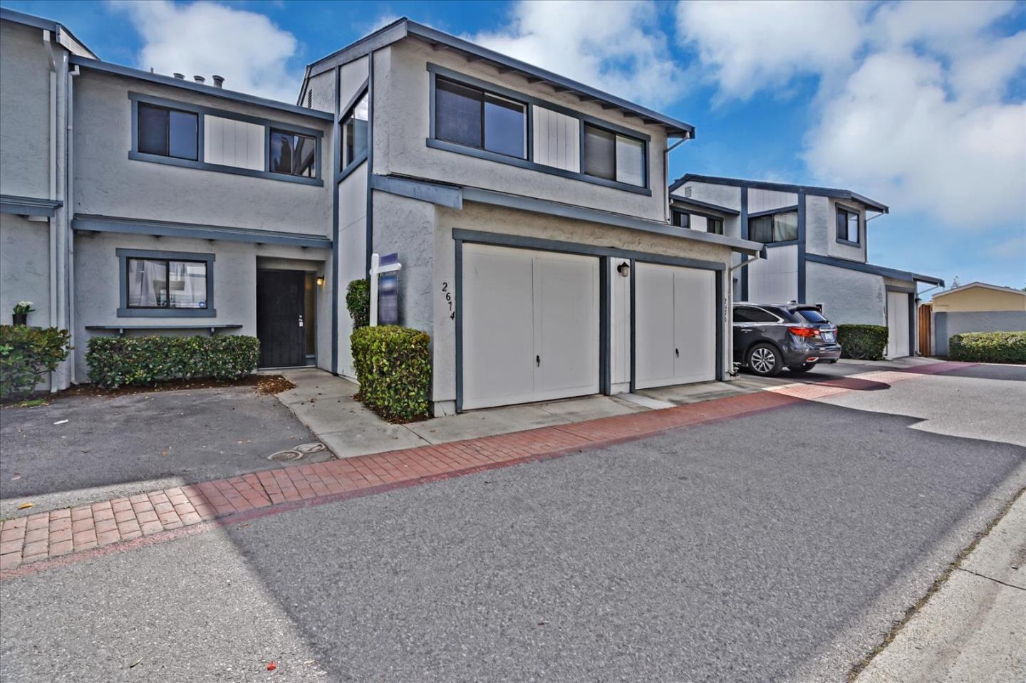 Detail Gallery Image 1 of 1 For 2674 Senter Creek Ct, San Jose,  CA 95111 - 2 Beds | 2 Baths