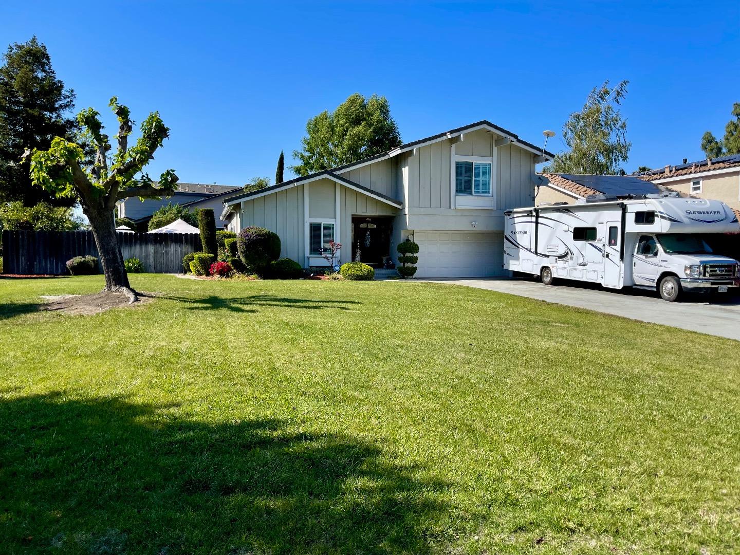 Detail Gallery Image 1 of 1 For 345 Ingram Ct, San Jose,  CA 95139 - 4 Beds | 2/1 Baths