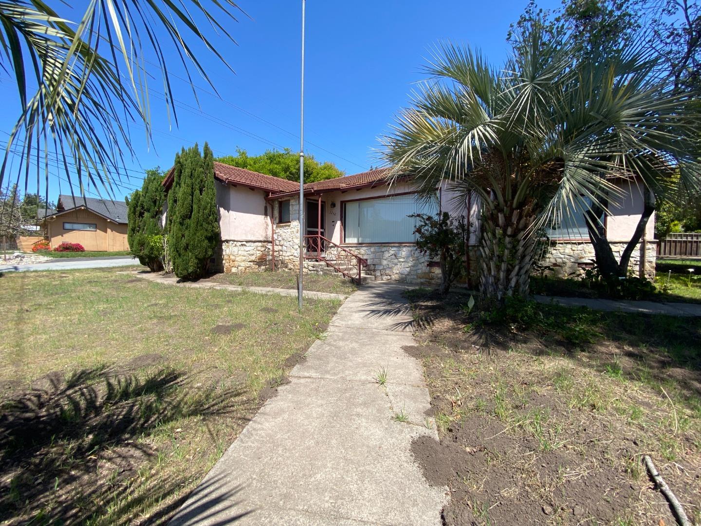 Detail Gallery Image 1 of 1 For 3240 N Main St, Soquel,  CA 95073 - 2 Beds | 2 Baths