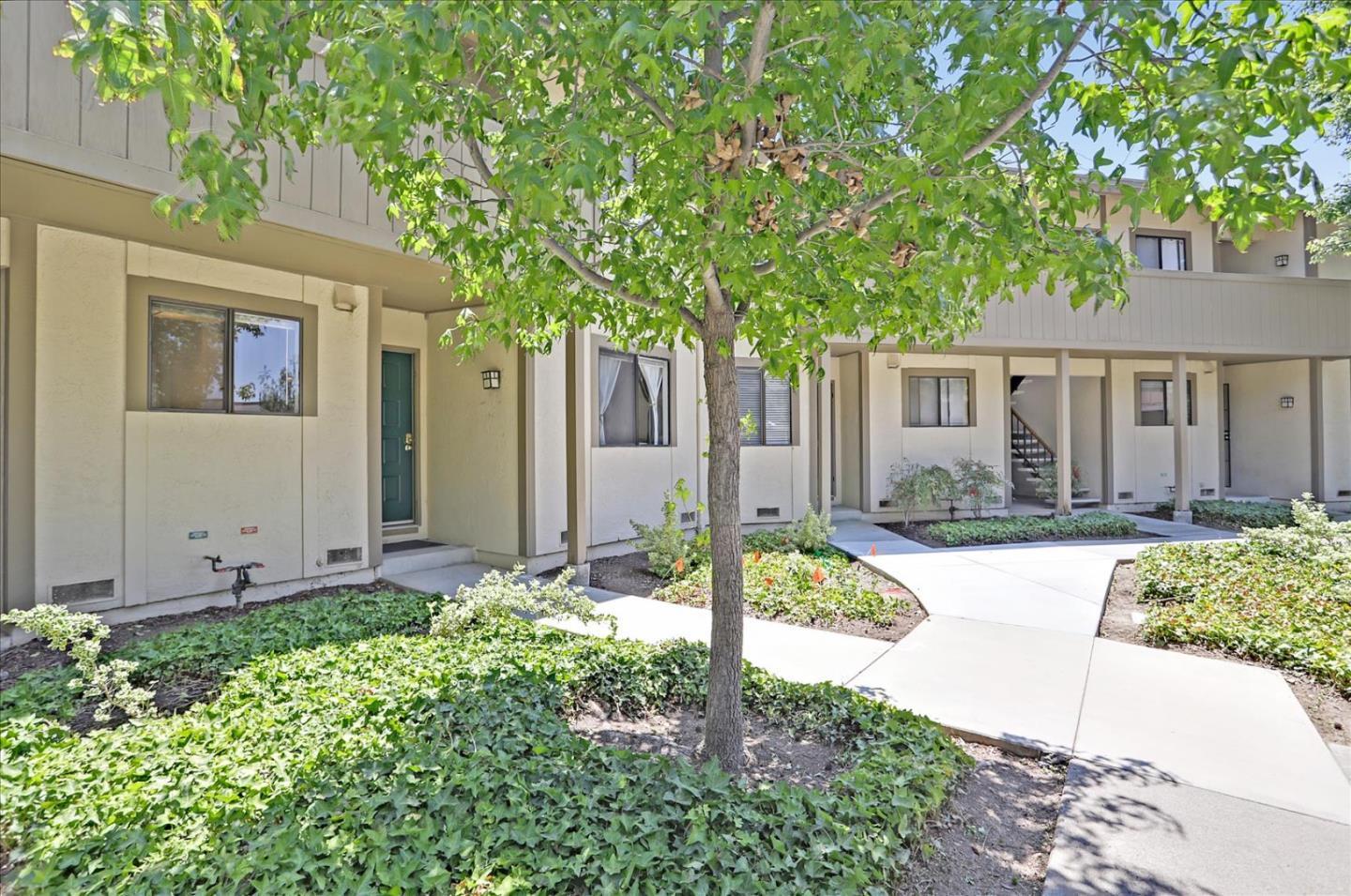 Detail Gallery Image 1 of 1 For 1023 N Abbott Ave, Milpitas,  CA 95035 - 2 Beds | 1 Baths