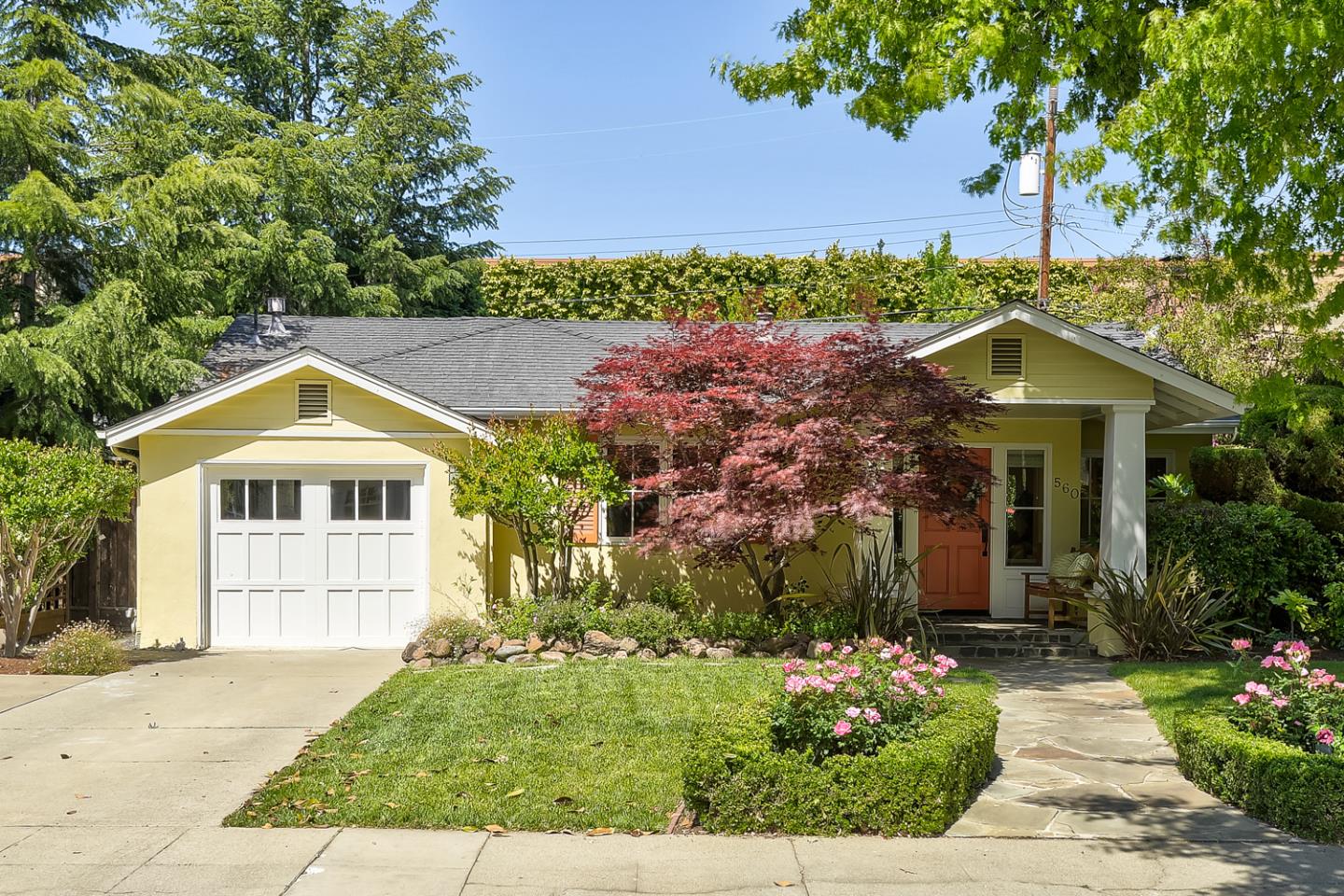 Detail Gallery Image 1 of 1 For 560 Kenwood Dr, Menlo Park,  CA 94025 - 3 Beds | 2 Baths