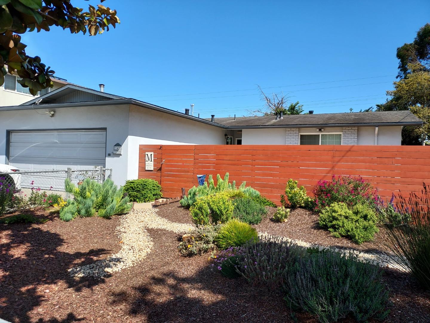 Detail Gallery Image 1 of 1 For 343 Osage Dr, Salinas,  CA 93906 - 3 Beds | 2 Baths