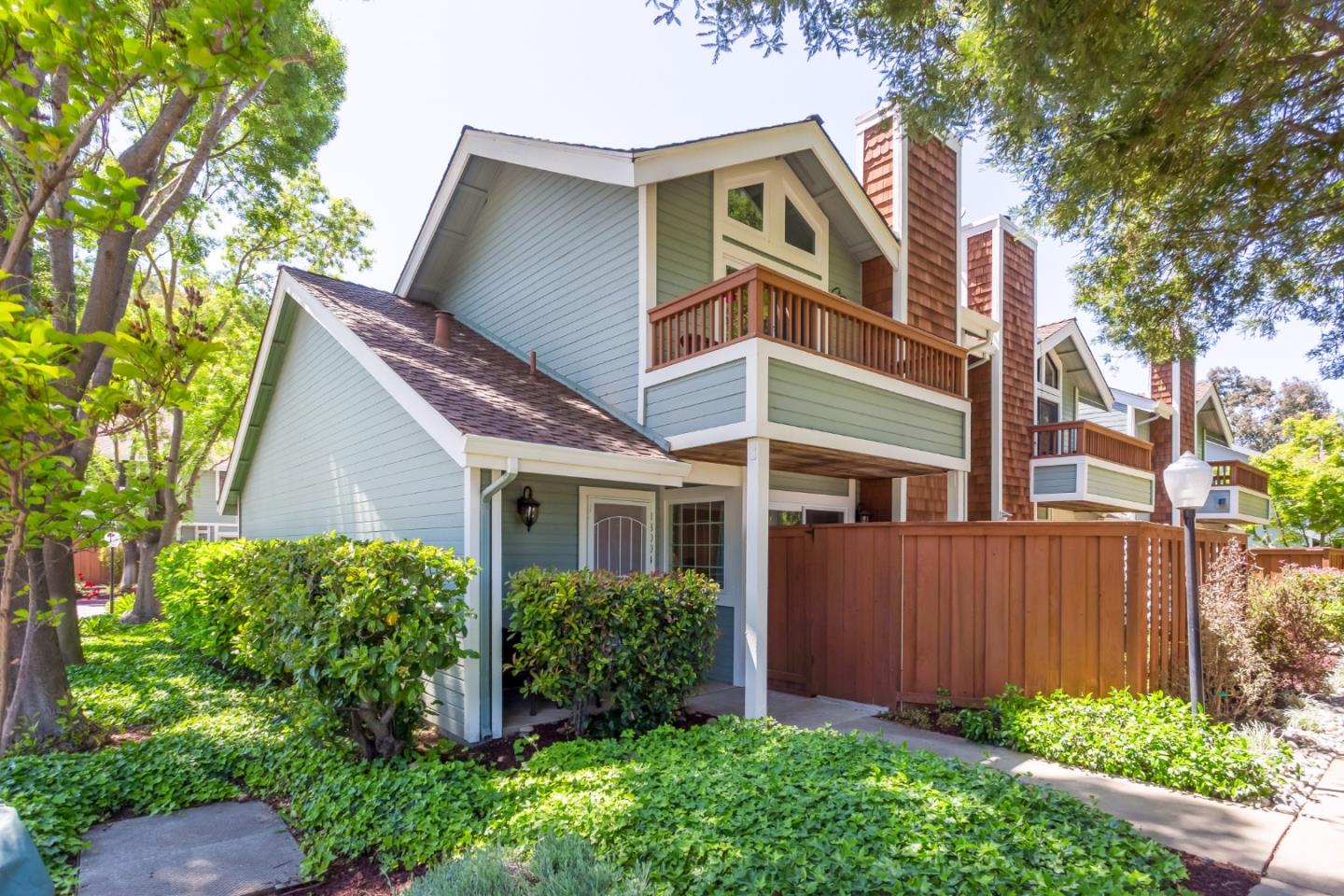 Detail Gallery Image 1 of 1 For 18004 Hillwood Ln, Morgan Hill,  CA 95037 - 2 Beds | 2/1 Baths